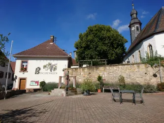 Dorfplatz Böchingen