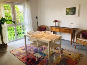 neues Wohn-/Esszimmer