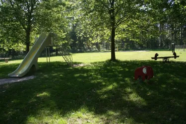 Spielplatz (© Archiv Verbandsgemeinde Bad Bergzabern)
