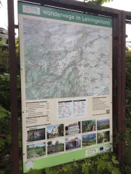 Wandertafel am Parkplatz Neuleiningen