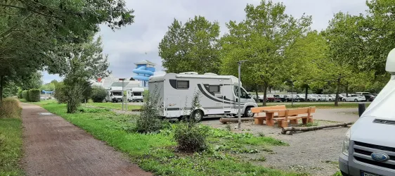 Wohnmobilplatz am Queichtalradweg in  Landau