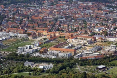 Luftbild der Kaserne Estienne et Foch, Wohnpark am