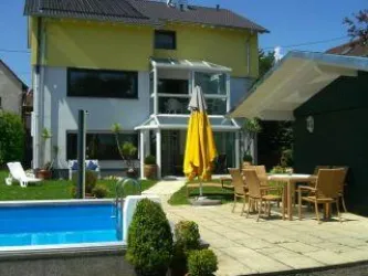 Haus Garten Freibad