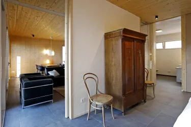 Blick von Schlafen 1 ins Wohnzimmer