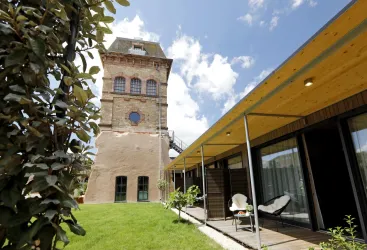Turm-Blick  mit Appartement-Terrassen