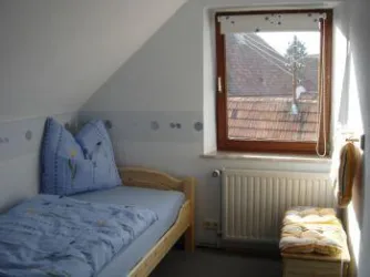 Schlafzimmer 2