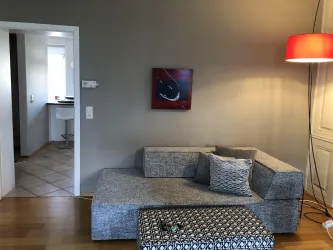 Wohnzimmer mit Blick zur Küche