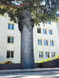 Blick auf das Denkmal