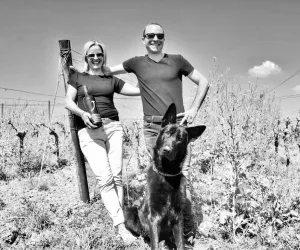 christine und jochen druck gault millau (© Bioland Weingut Neuspergerhof; Inh. J. Gradolph)