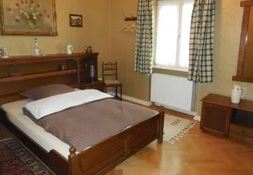 Classiczimmer Villa mit französischem Bett (© R. Pawlizek)