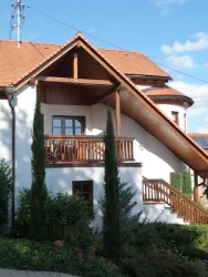 Ferienhaus Bohnert mit Balkon