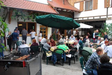 Weinfest (© Weingut Kehrt, Winden)