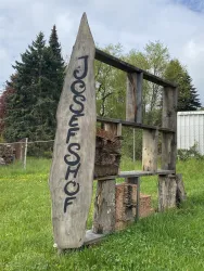 Schild Josefshof (© Verein SÜW Annweiler e.V.)