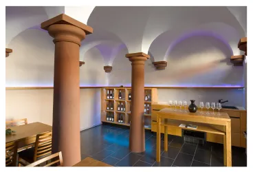 Weingut Scherner Kleinhanß Vinothek (© Weingut Scherner_Kleinhanß GbR)