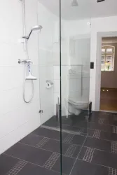 Bad Ap. 3 (© Gästezimmer Mittelgasse)