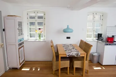 Essplatz Ap. 3 (© Gästezimmer Mittelgasse)