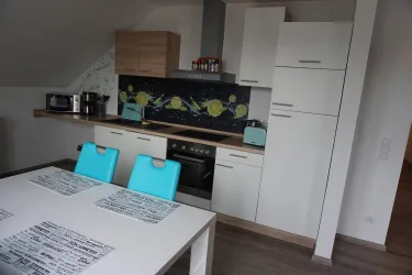 Riesling Suite Küche (© Ferienwohnung im Wonnegau)