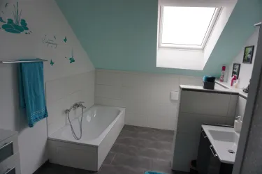 Riesling Suite Badezimmer (© Ferienwohnung im Wonnegau)