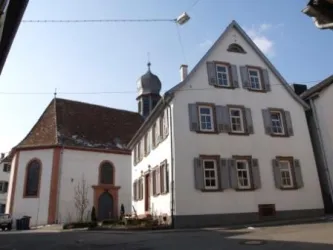 Ev. Kirche im Ortsteil Dalsheim (© Karin Henn)
