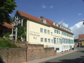 Otterberger Hof Außenansicht (© "Otterberger Hof", Fam. Braun)