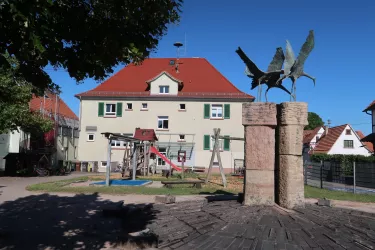 Spielplatz in Erlenbach am Storchenbrunnen