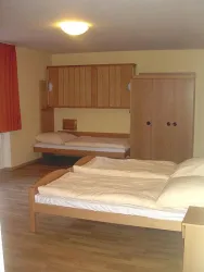 OH-Zimmer-102-1 (© Oppauer Haus)