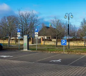 Haupteingang Friedhof