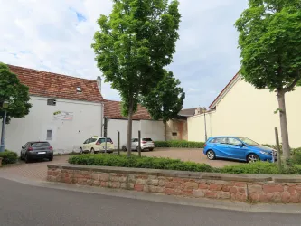 Parkplatz Eichgasse Bild 1 (© Urlaubsregion Freinsheim)