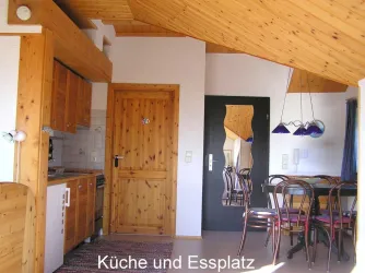 Küche und Essplatz neu