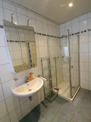 Dusche im EG (© A. Blank)