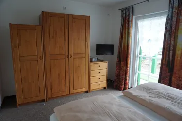 F02 Schlafzimmer (© Fam. Wistuba)