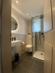 Badezimmer 1