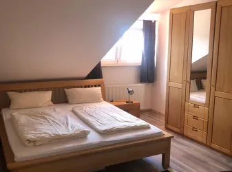 Schlafzimmer DG (© Artemis)