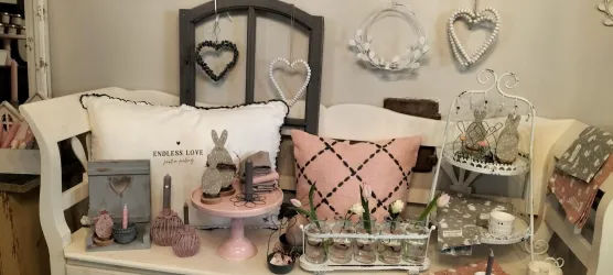 Lovely Things (2)