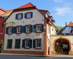 Außenansicht Küferhof St. Martin (© Jasmin-Schlimm Thierjung)