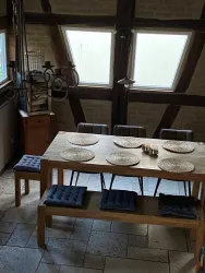 Küferhof Esszimmer (© Jasmin Schlimm-Thierjung)