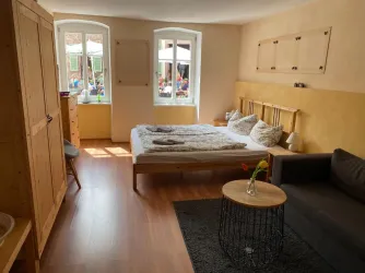 Küferhof Fewo Schlafzimmer (© Jasmin Schlimm-Thierjung)