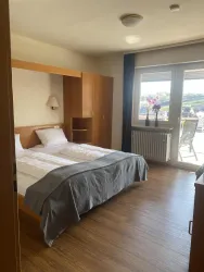 Schlafzimmer "Gwürztraminer"