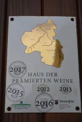 Haus der prämierten Weine (© by LHC)
