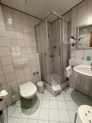 Zi_6_Dusche/WC