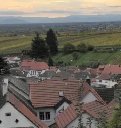 Ausblick von Garten_1 (© Karl-Dieter Knecht)