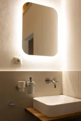 Waschbecken (© Dimitri und Katharine Nazarenus)