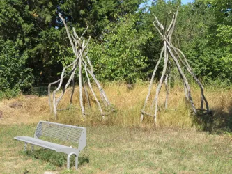 Ruhebank und Tipis
