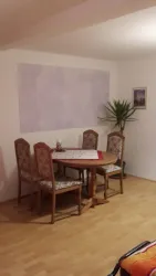 Sitzecke im Wohnzimmer (© Ferienwohnung Fam. Lutz)