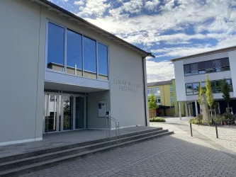 Elmar-Weiler-Festhalle Außenansicht