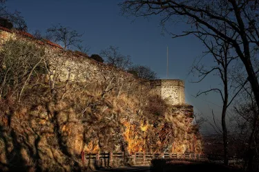 Burg Battenberg und Blitzröhren