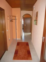 Flur mit Garderobe