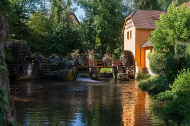 Mühle mit Wasser