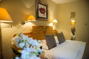 Schlafzimmer 4.1