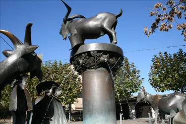 Geißbockbrunnen Deidesheim 1